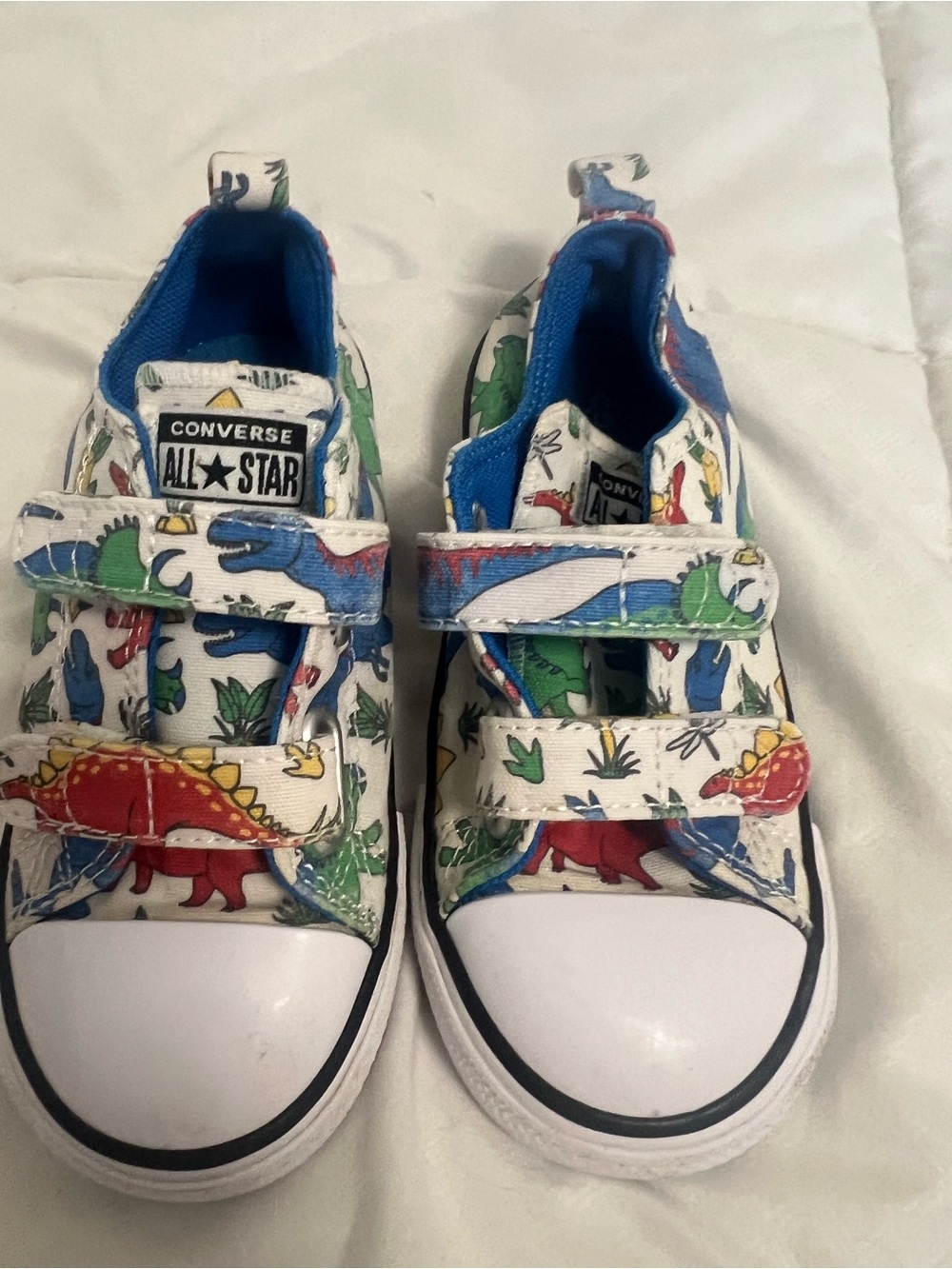 Converse Kids White Sneakers with Multicolor Dinosaur Print